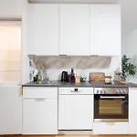 Cozy Family & Group Apartment - 15 Min To Center
