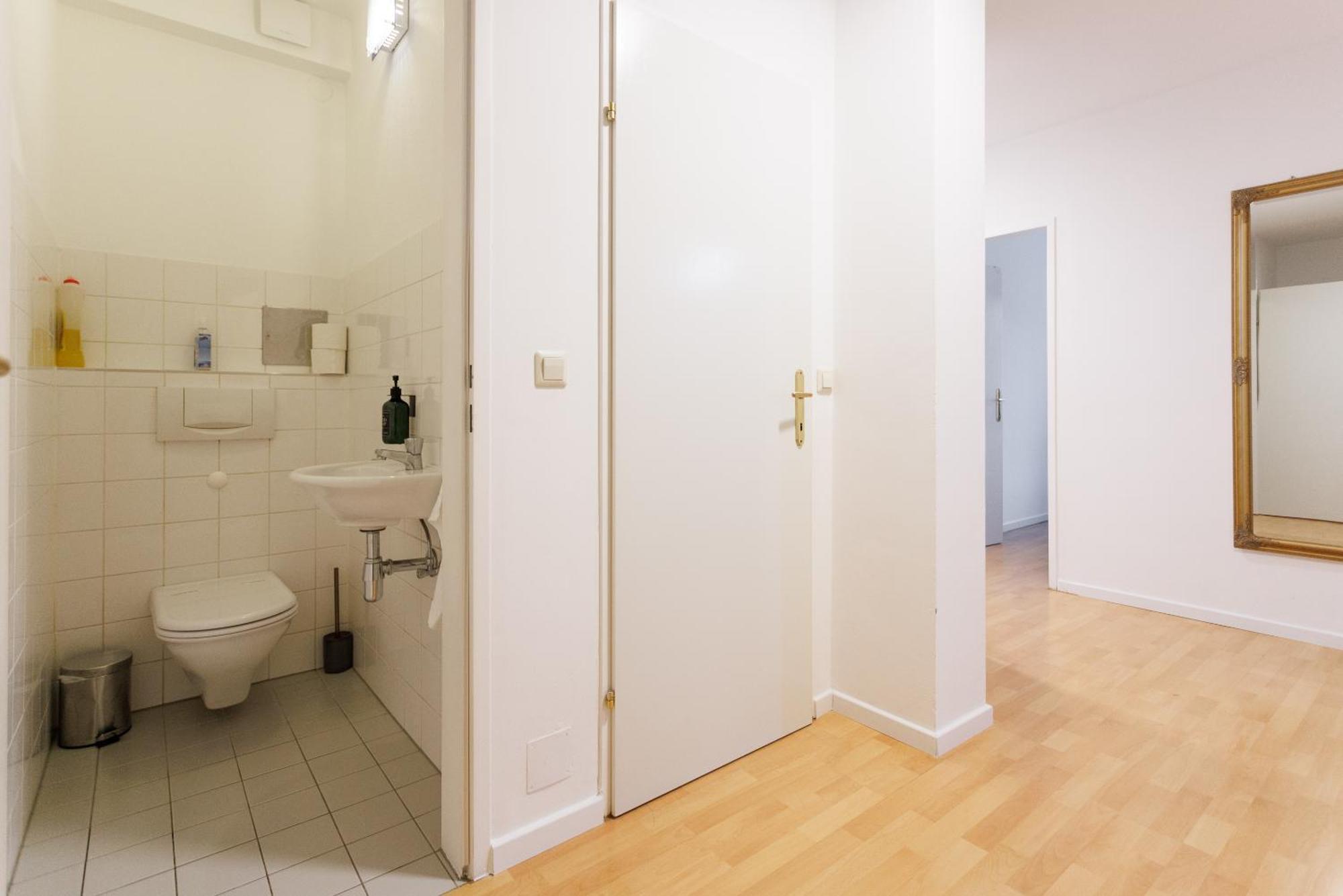 Apartment Cozy Family & Group - 15 Min To Center Wien